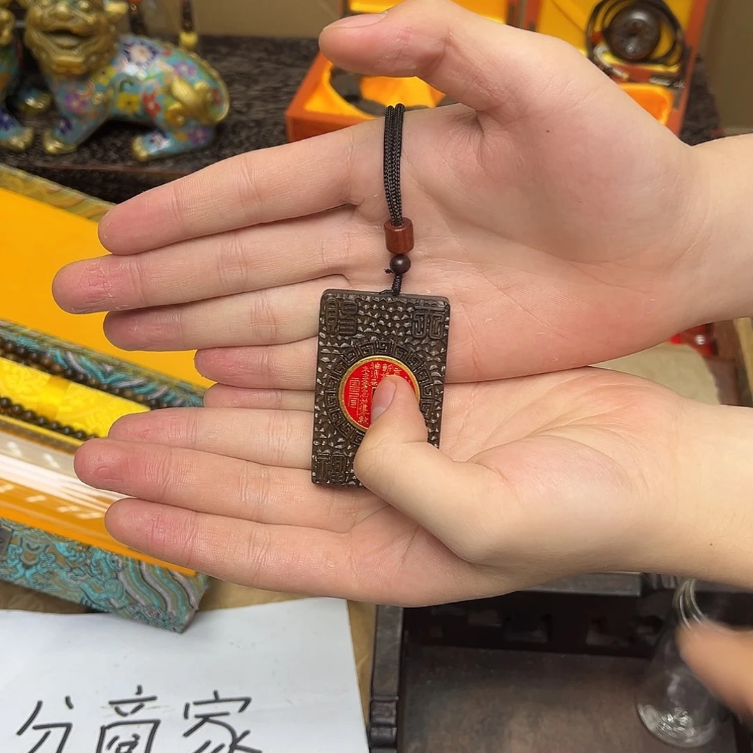 大叶紫檀（黑酸枝木类）