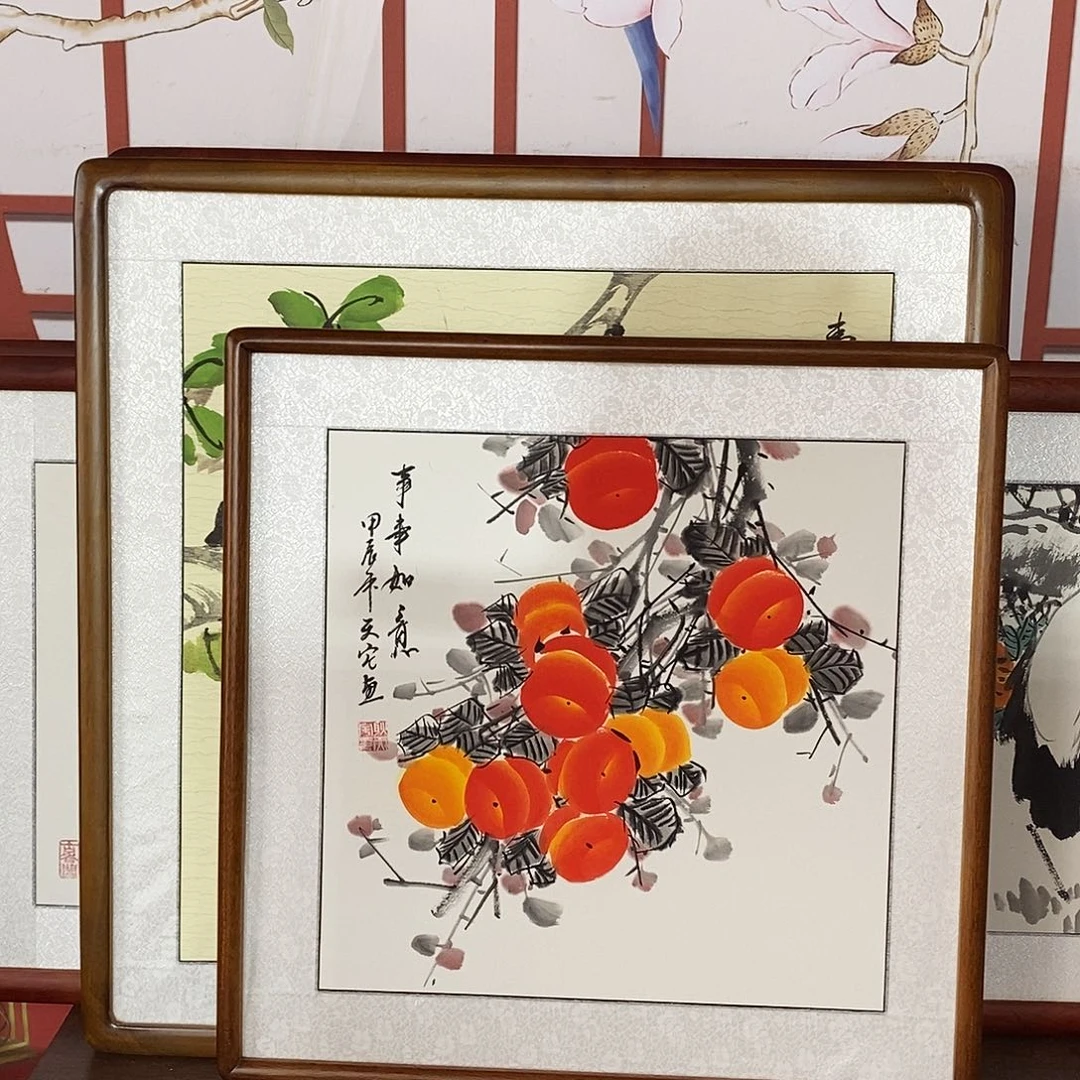 国画u****7带框尺寸52厘米