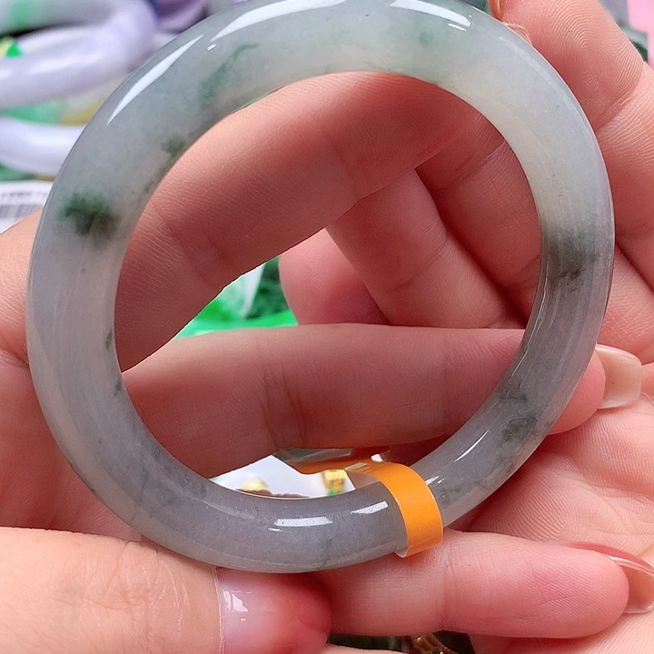 翡翠未镶嵌手镯翡翠手镯