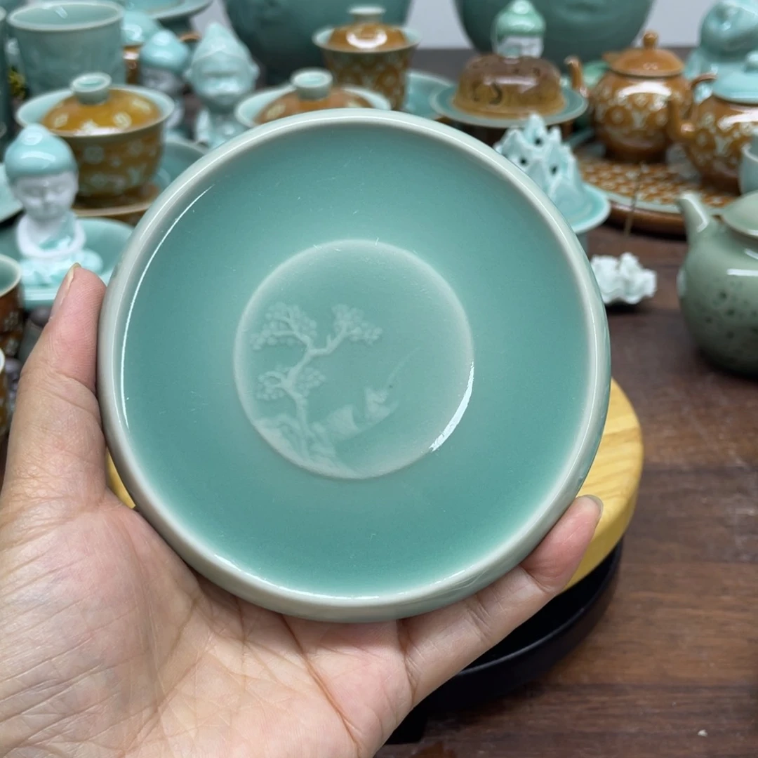 微瑕特价11.厘米青瓷