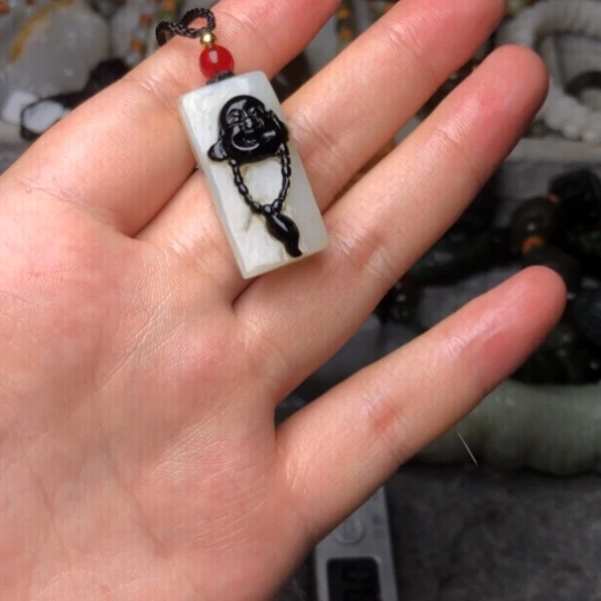 冰****和田玉未镶嵌把件总价120