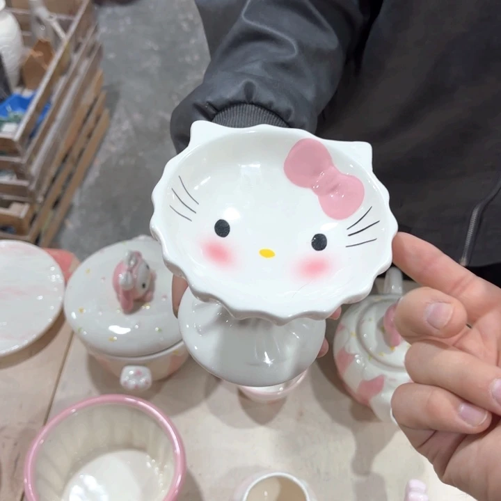 我们都是在这里关注起来了不是