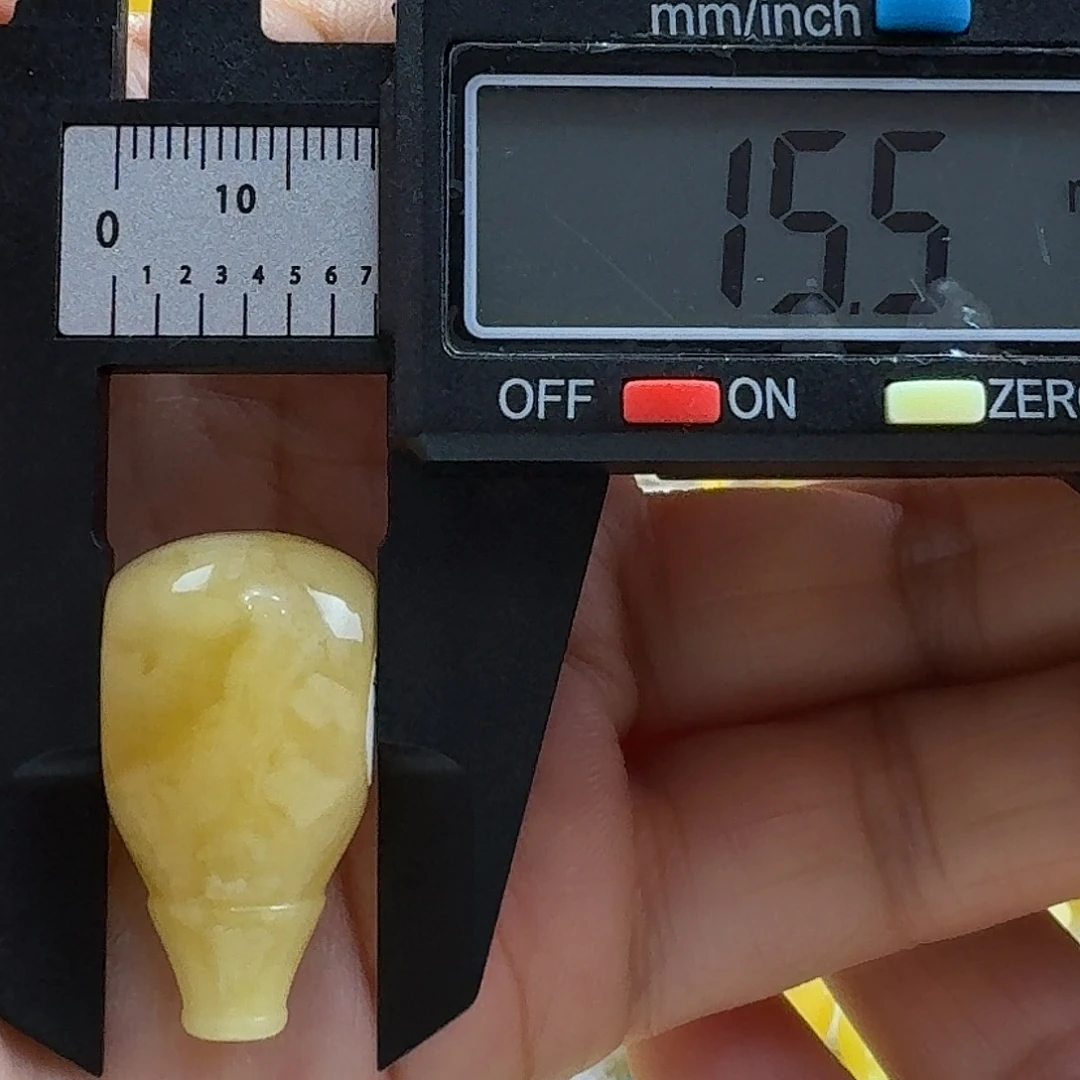 蜜蜡未镶嵌裸石42