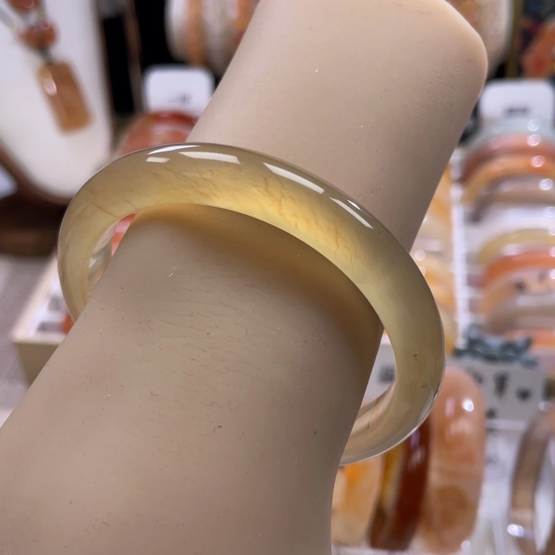 玛瑙/玉髓未镶嵌手镯59.5mm