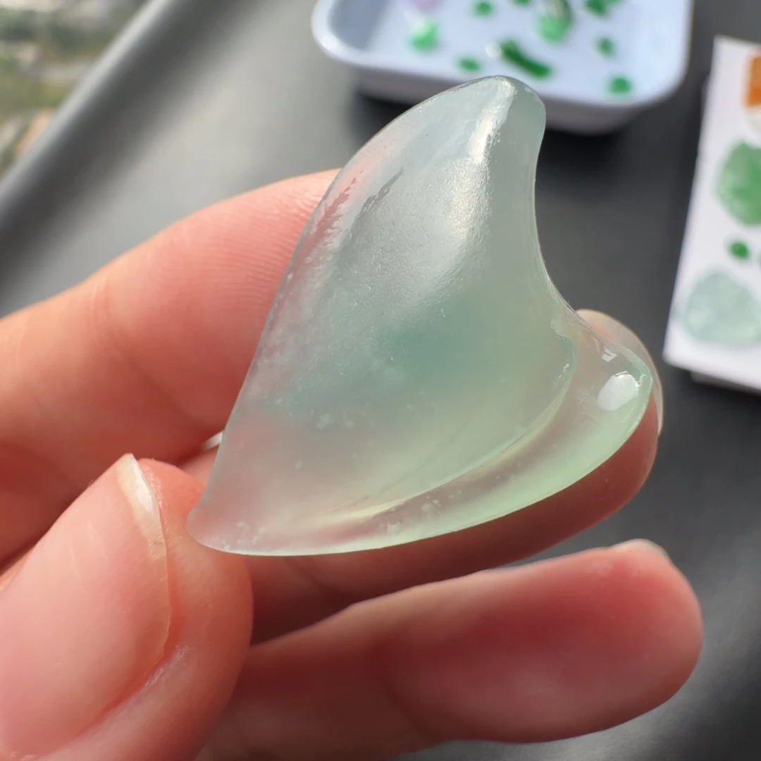 定制翡翠未镶嵌冰种万象随行