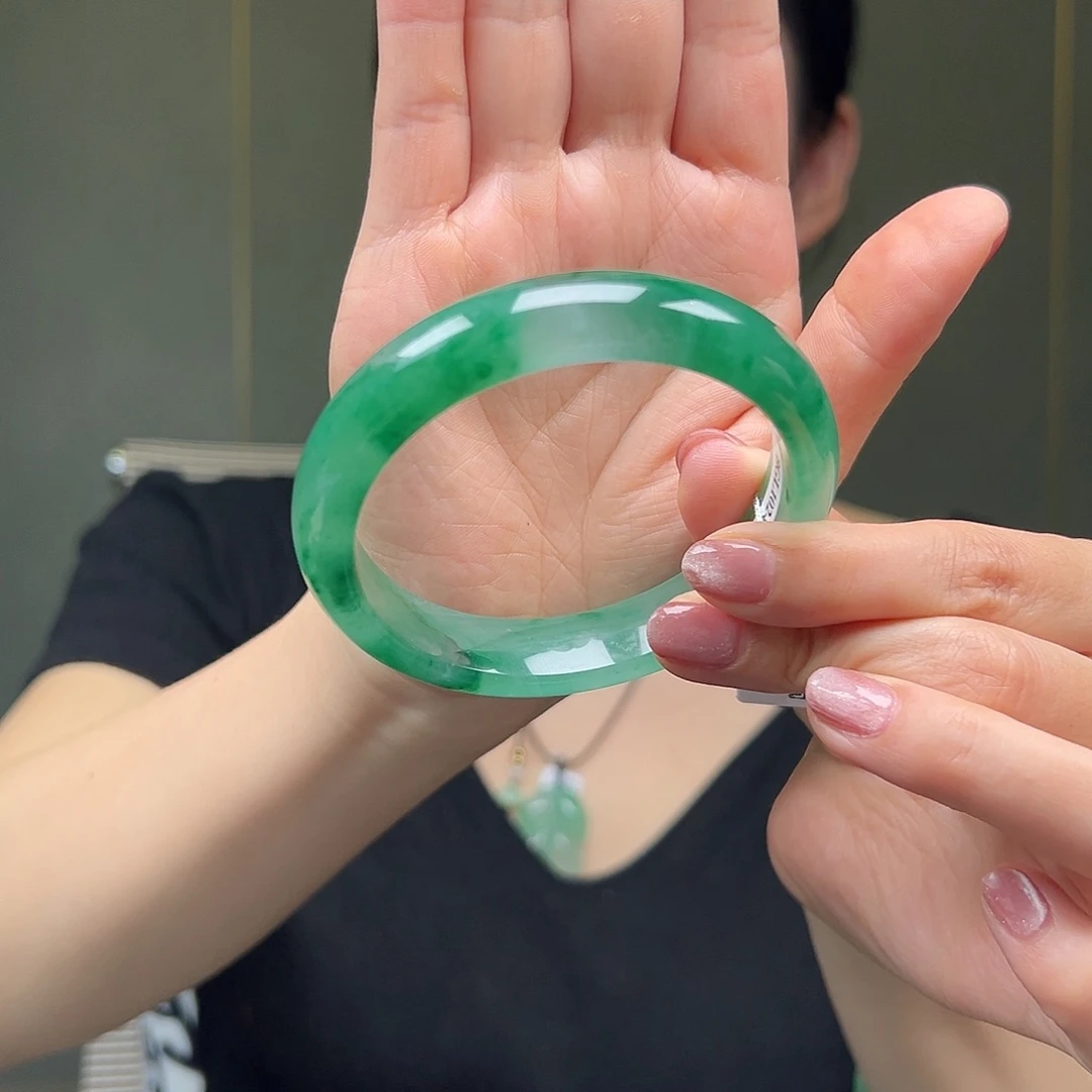 石英质玉手镯未镶嵌敏*口径63