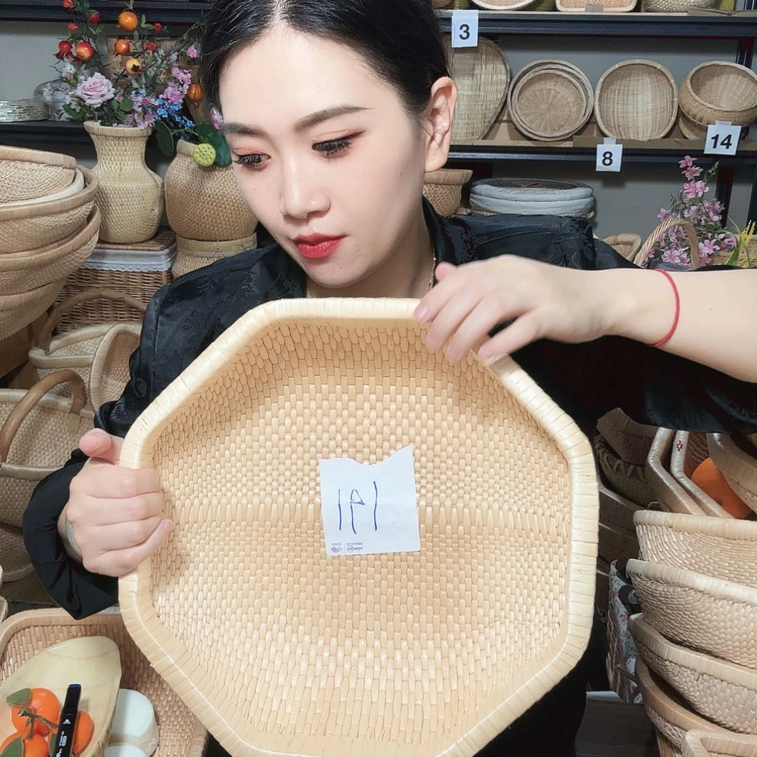 芊***萌木备注161，32八角