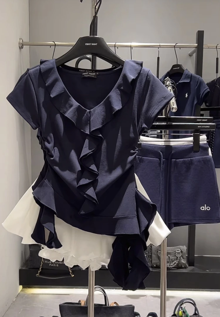 KPC 【法式V领荷叶边不规则下摆T恤】2025夏季收腰褶皱显瘦上衣女