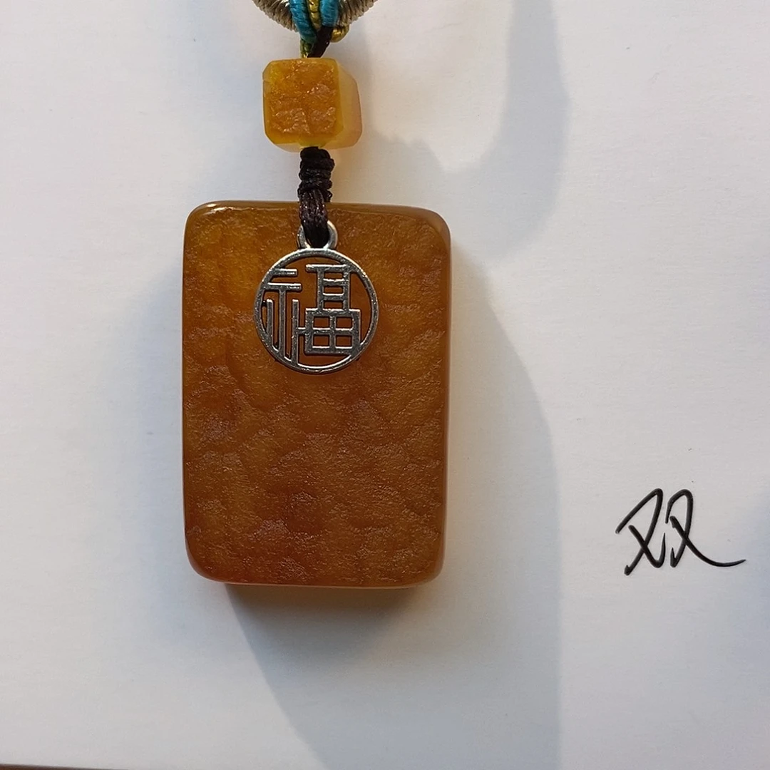 定制琥珀未镶嵌7