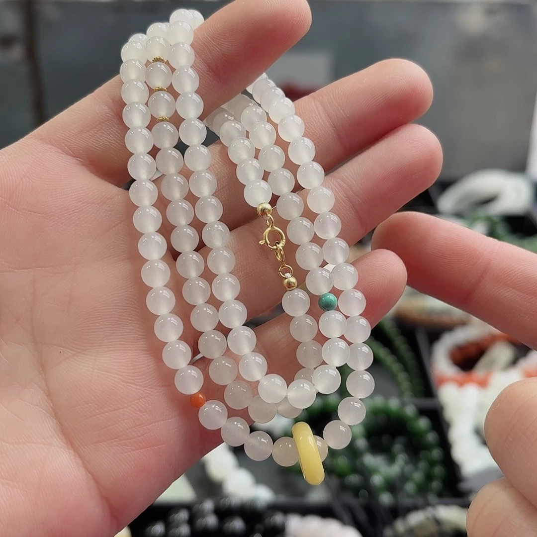 和田玉颈饰未镶嵌