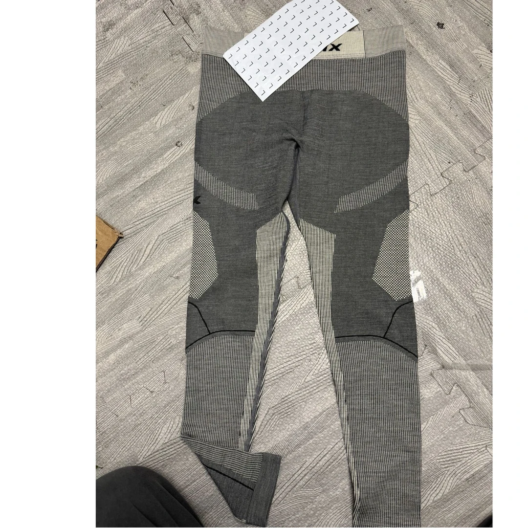 外售八百多80%绵羊毛男女压缩衣速干衣裤