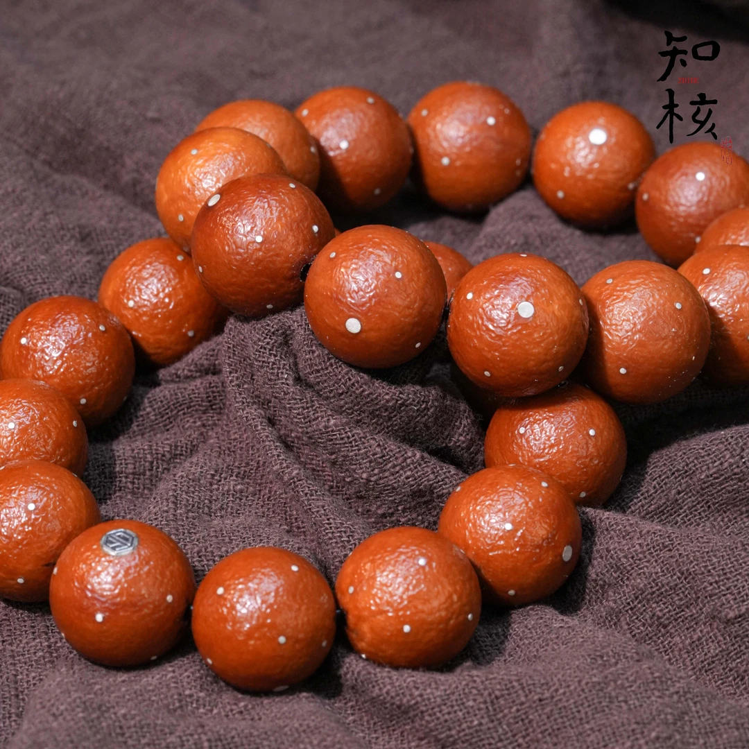 ZHIHETANG-知核堂【日月星辰】纯手工橄榄核雕刻手串