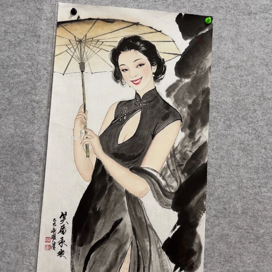 国画花鸟等图案和造型各异