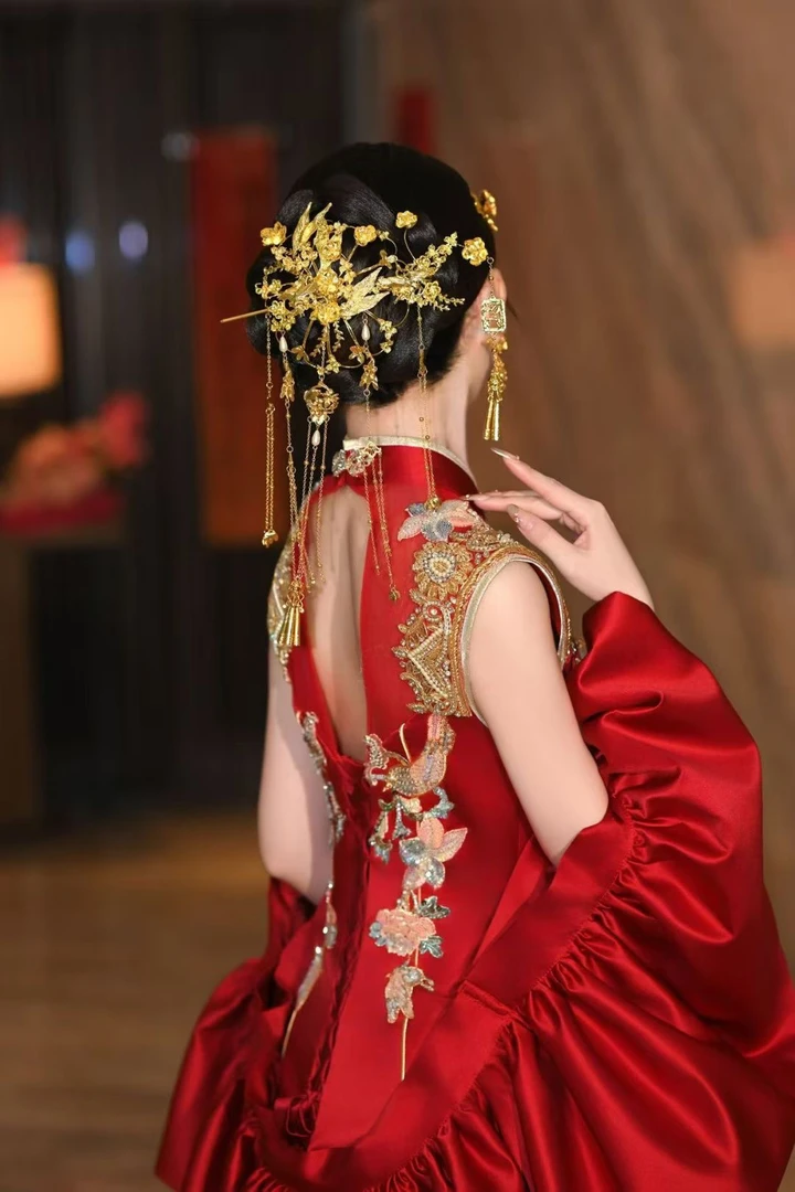 金色后驱款新中式步摇35432