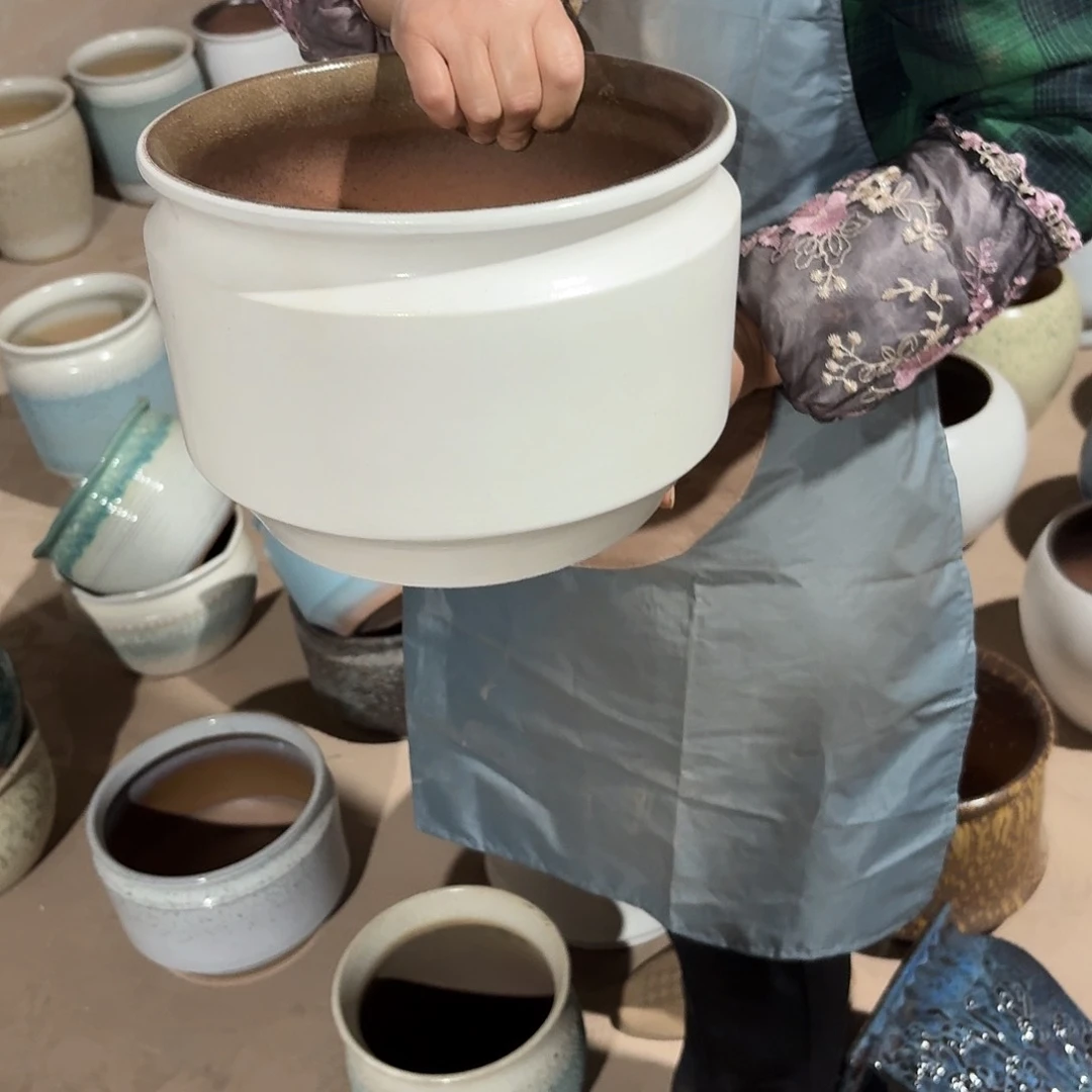 紫砂花盆口25高20一个
