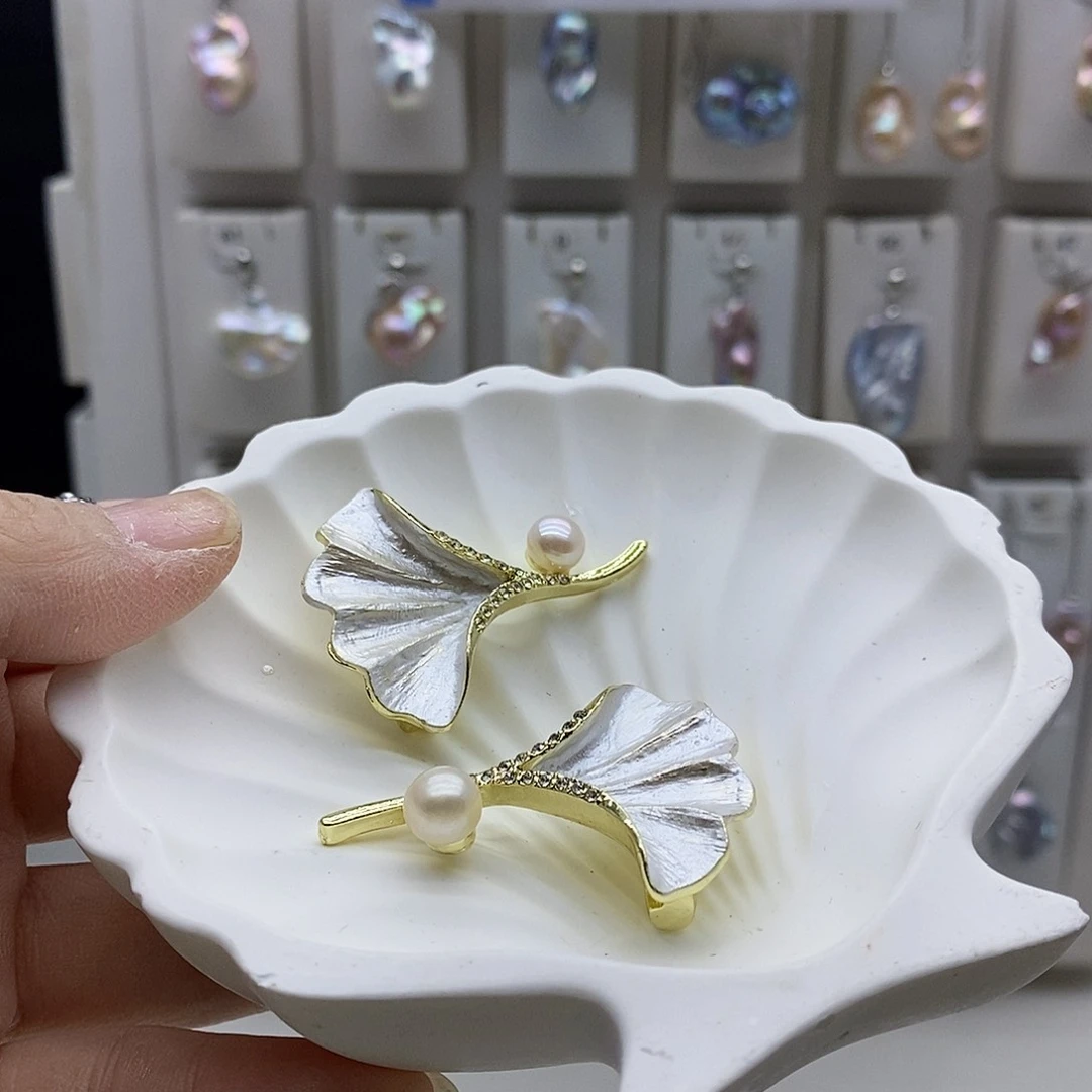 颈饰合金淡水珍珠