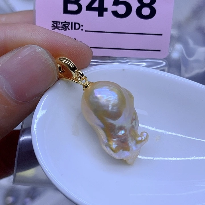 颈饰未镶嵌淡水珍珠