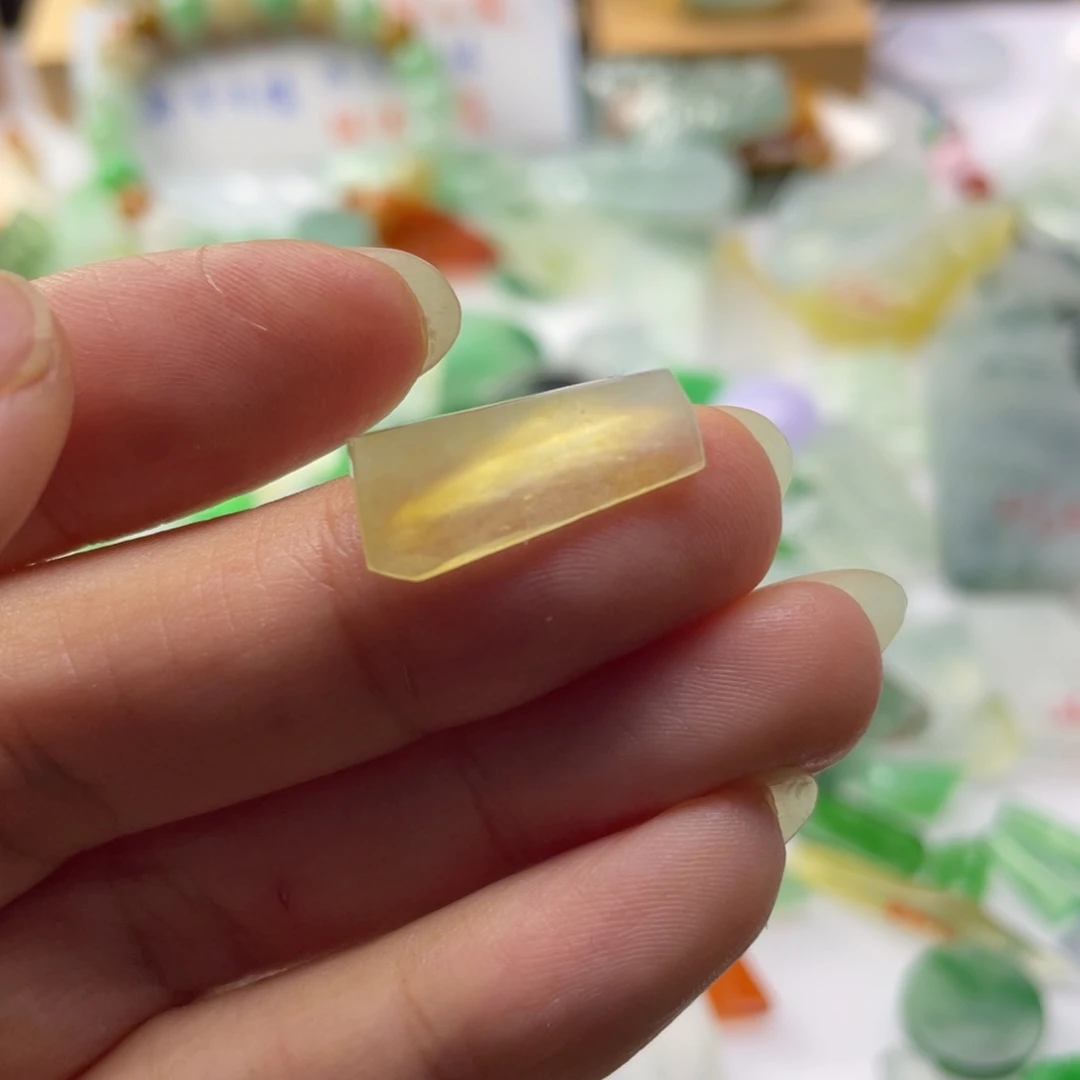 定制翡翠未镶嵌天然缅甸翡翠