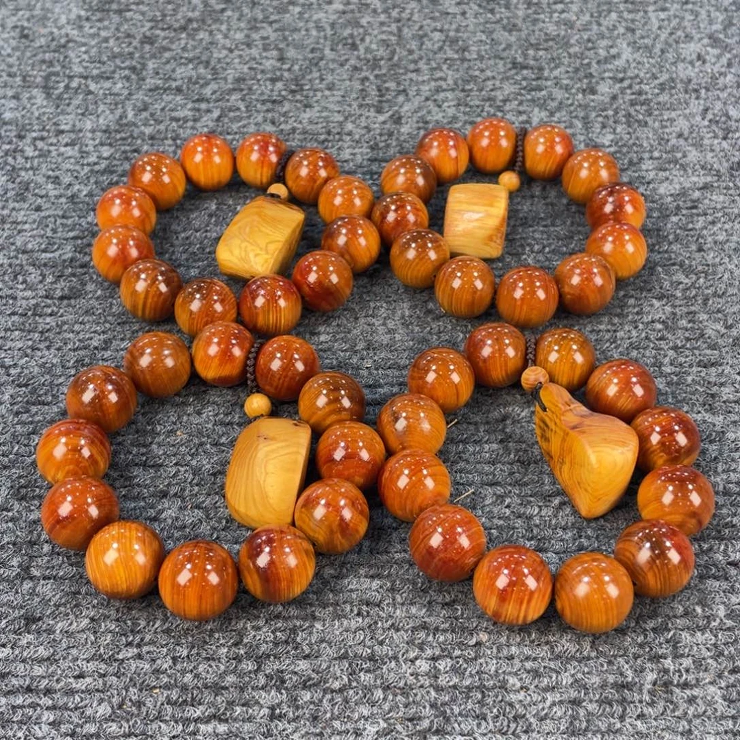 柏木（崖柏）太行崖柏，到手2条，2.0玉化透光料，特别香