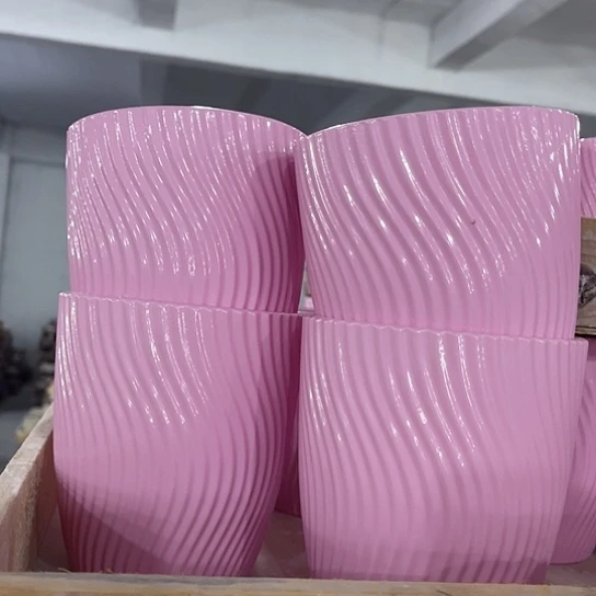 多肉绿植花盆9.9包邮，有孔