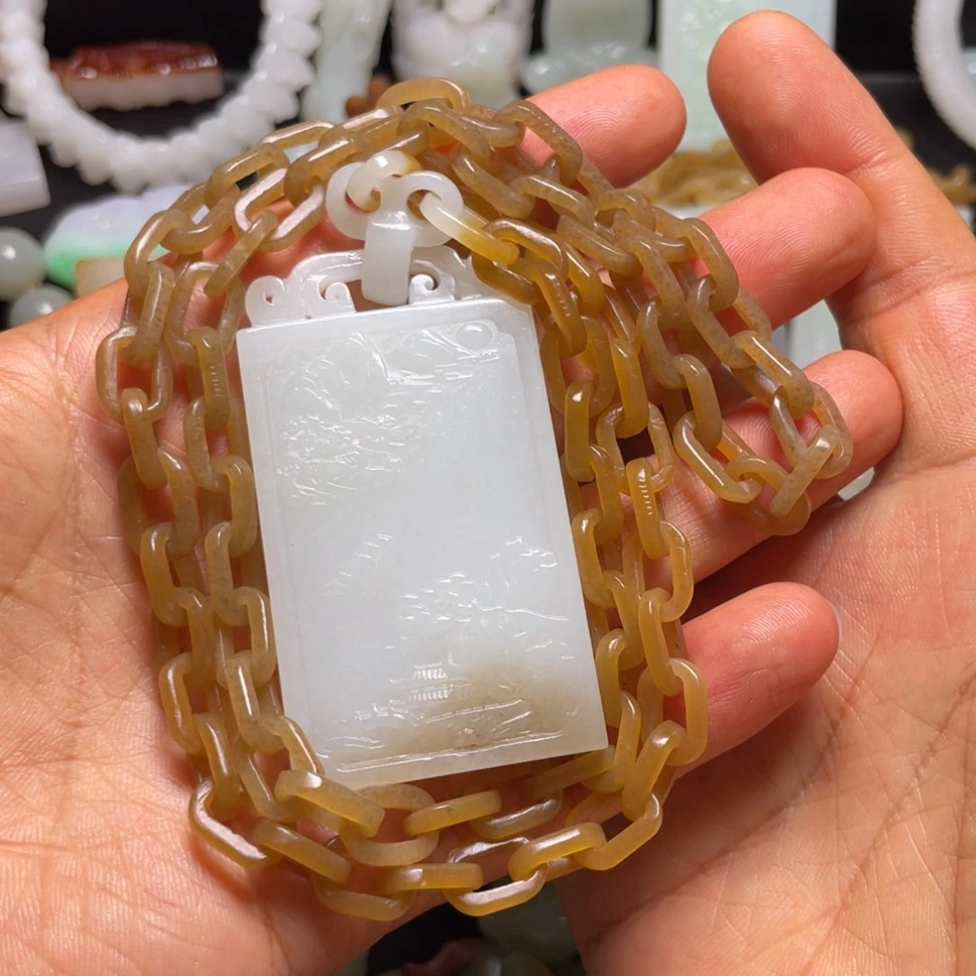 和田玉未镶嵌挂件