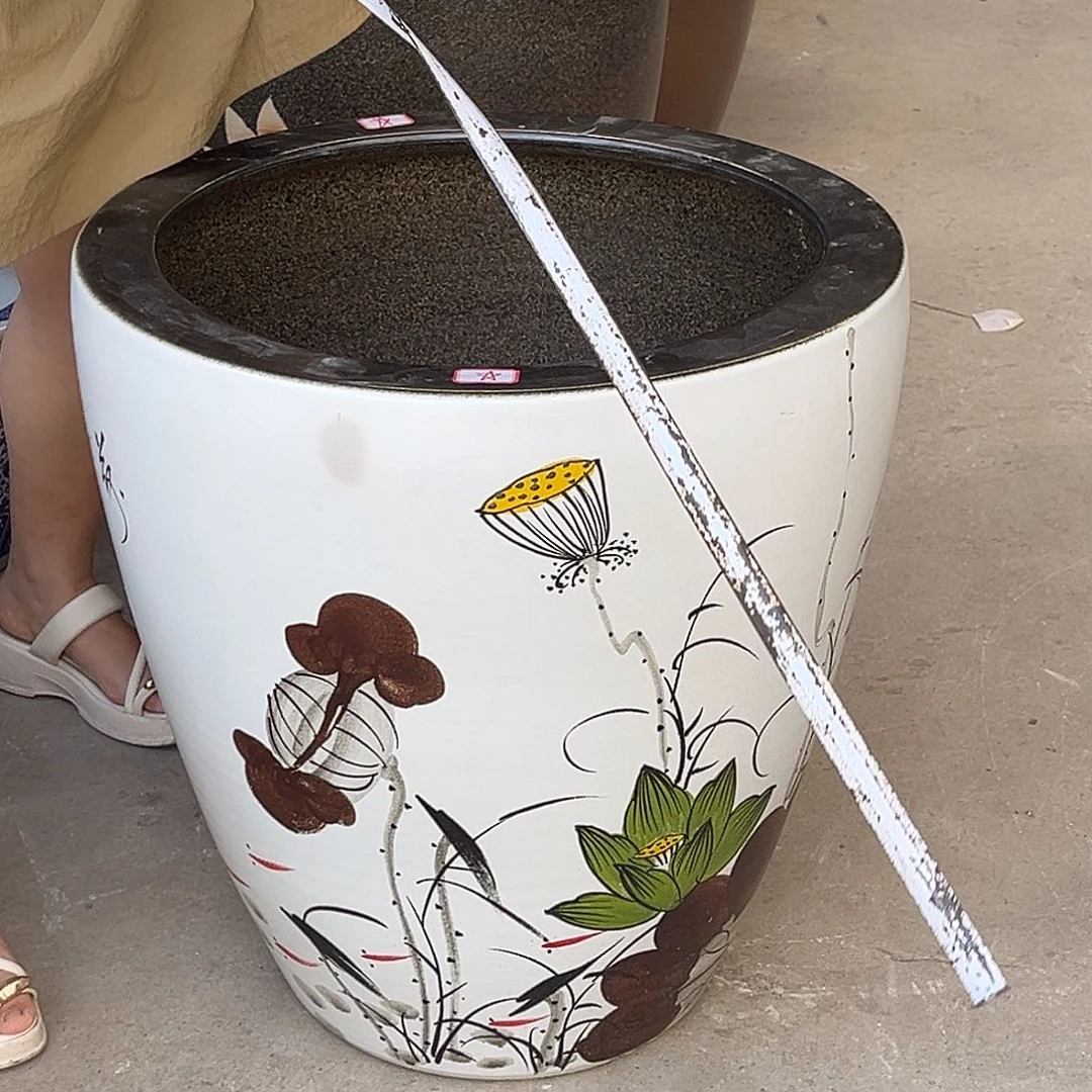 景德镇陶瓷鱼缸艺术