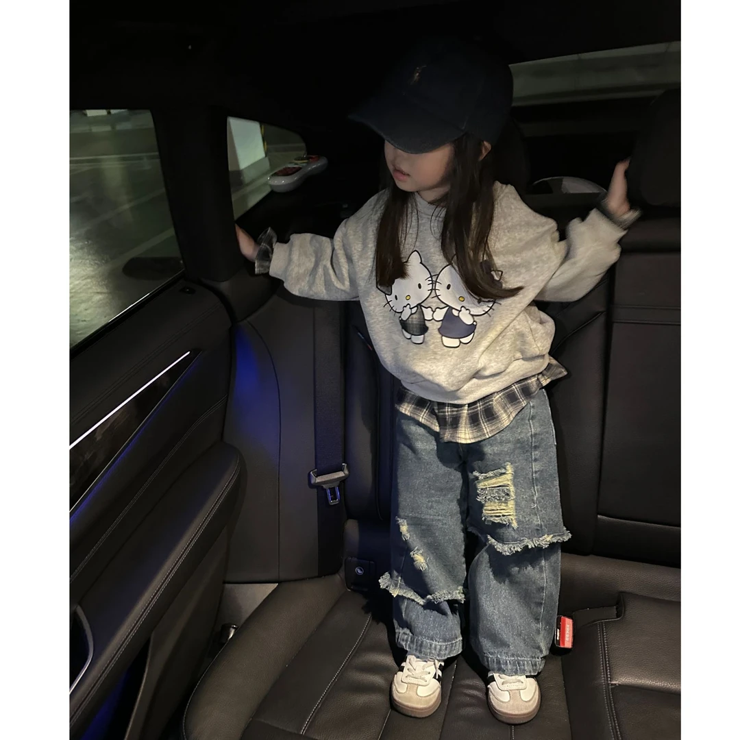 壹妈韩范童装女童套装秋装新款洋气儿童灰色卡通印花卫衣牛仔裤