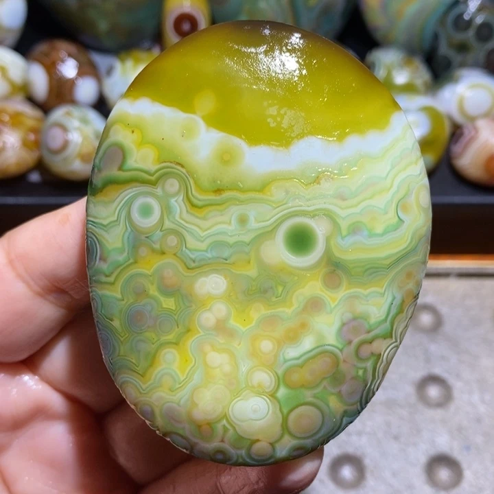 未镶嵌玛瑙/玉髓珠宝半成品195