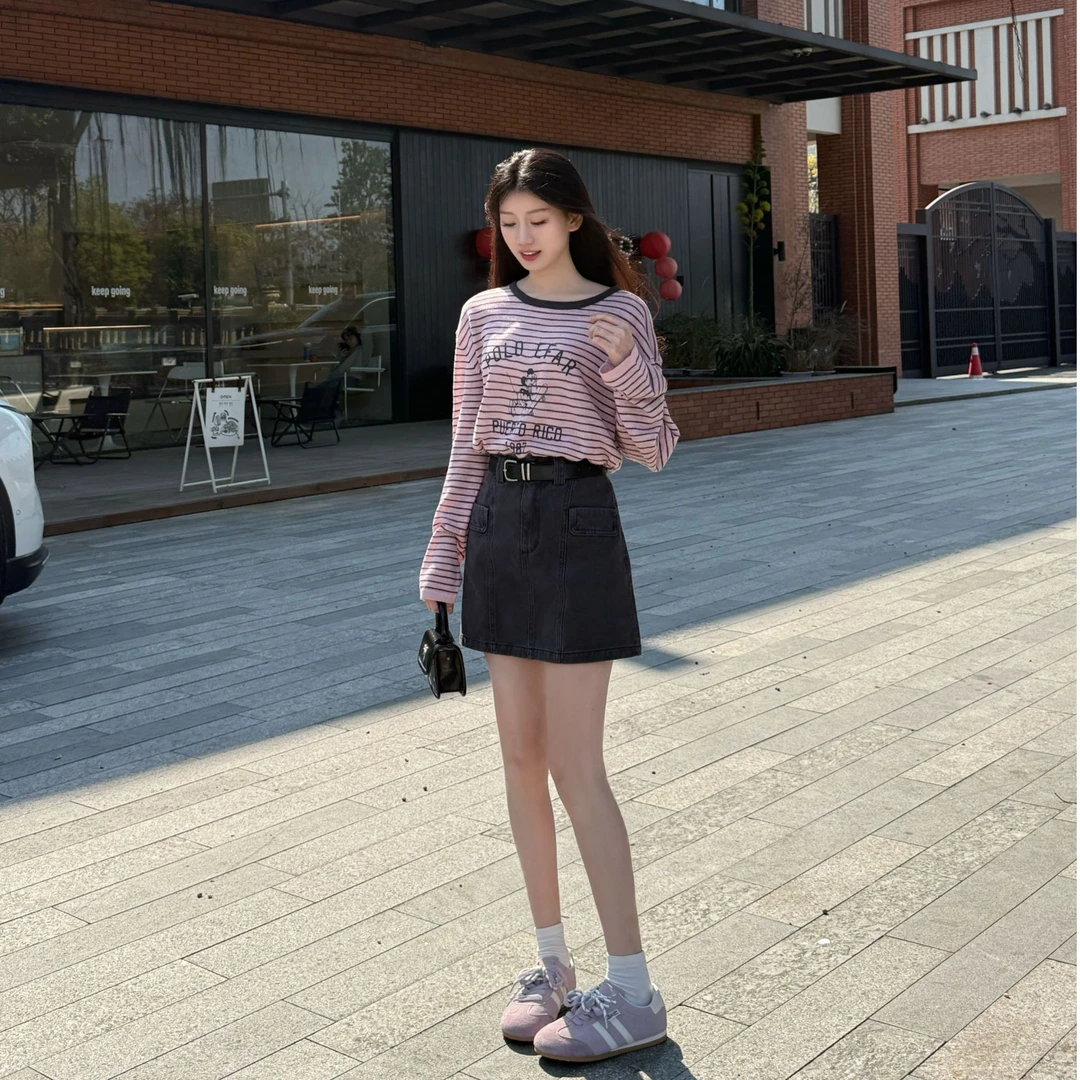 2025春新款卡通条纹减龄打底针织衫显瘦时尚小个子百搭