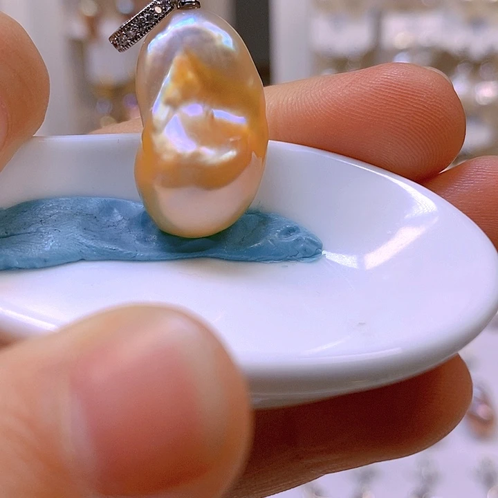 淡水珍珠颈饰合金