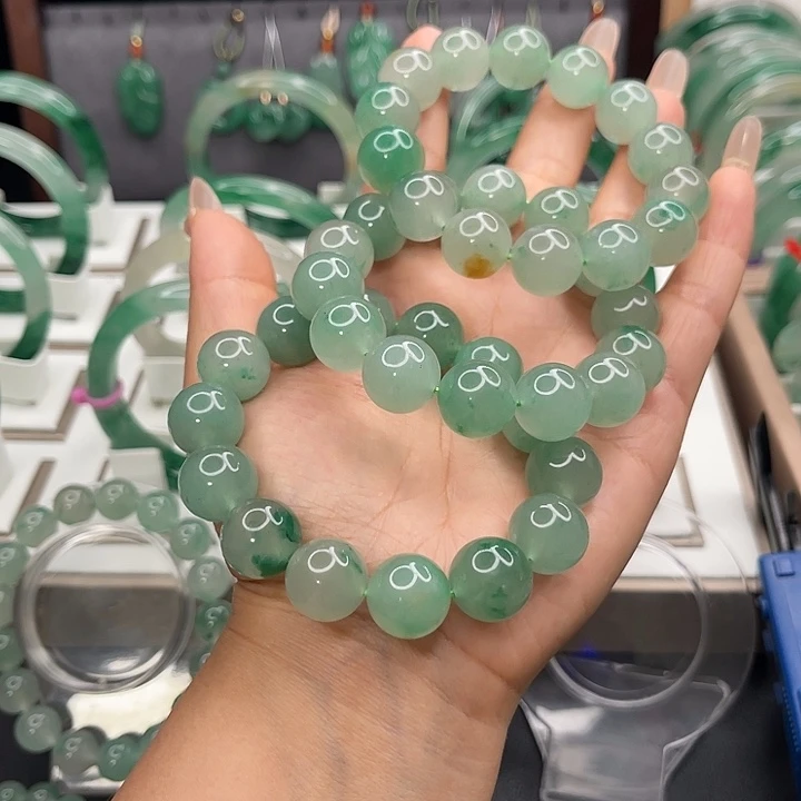 石英质玉手链未镶嵌万*