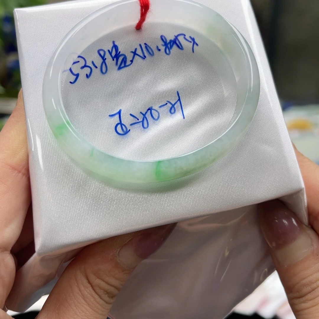 未镶嵌手镯翡翠翡翠