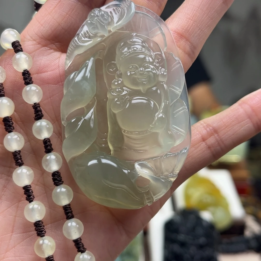 岫玉未镶嵌颈饰挂件