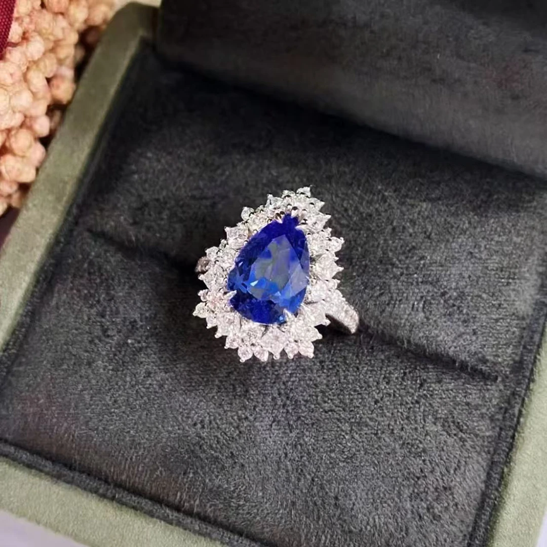 培育蓝宝石铂金培育蓝宝石戒指