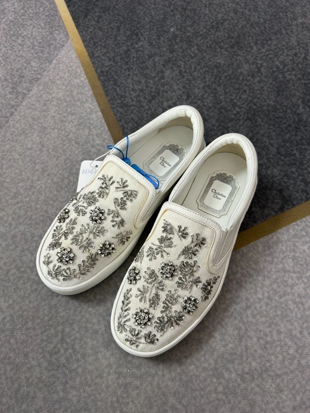 95新 DIOR/迪奥 Dior白色板鞋三六码95新