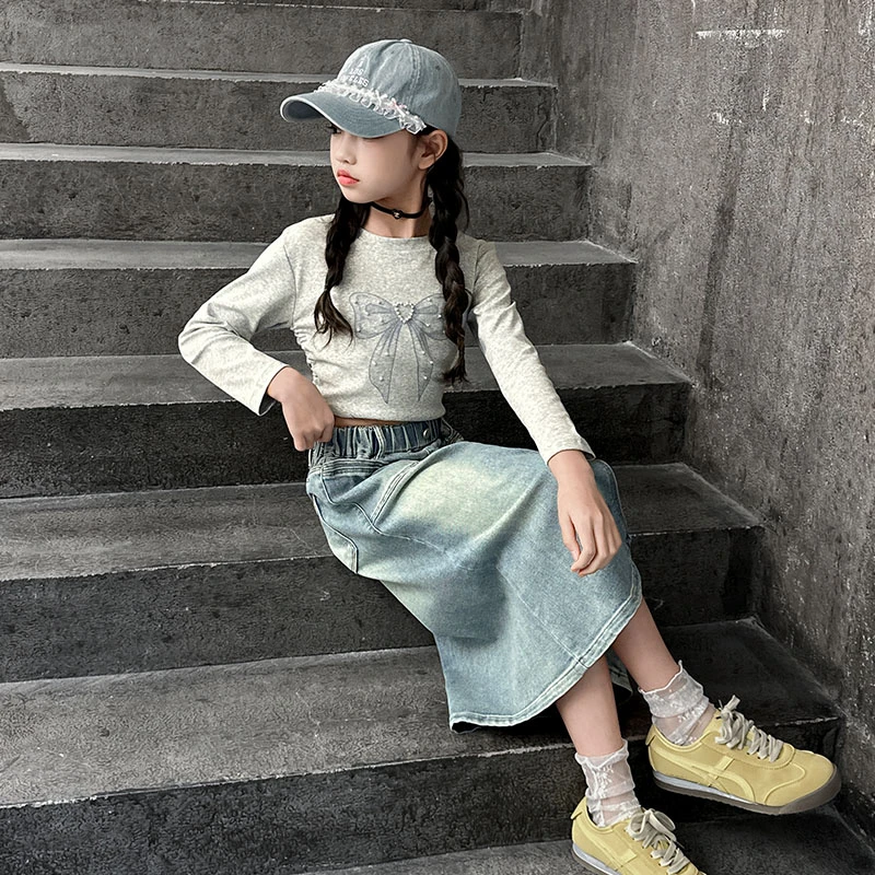 女童半身裙套装春秋2025新款女大童韩版长袖儿童春装时髦长款裙子