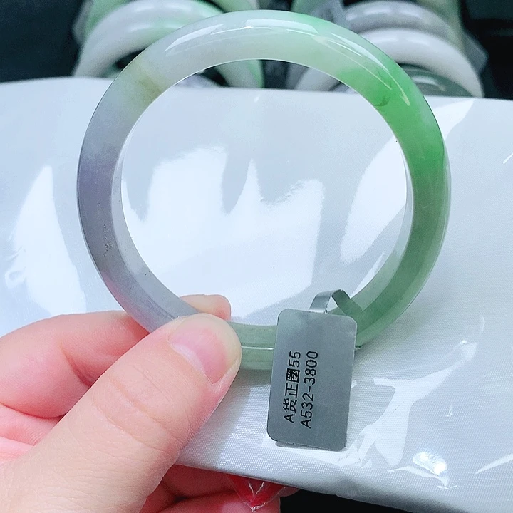 翡翠未镶嵌手镯532