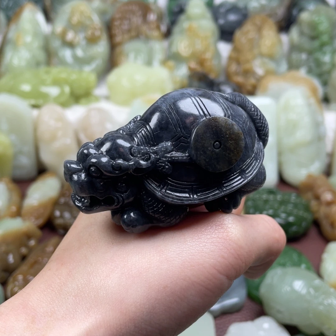 ****记和田玉未镶嵌颈饰