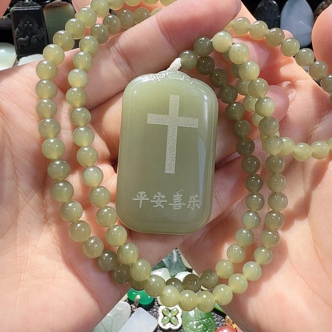颈饰未镶嵌和田玉