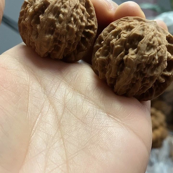 文玩核桃把件3 9/40黄杆