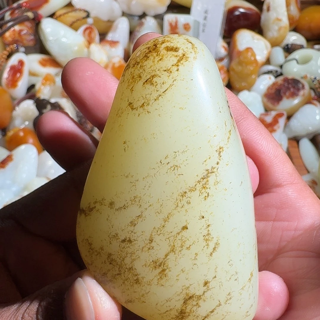 零***度和田玉未镶嵌挂件