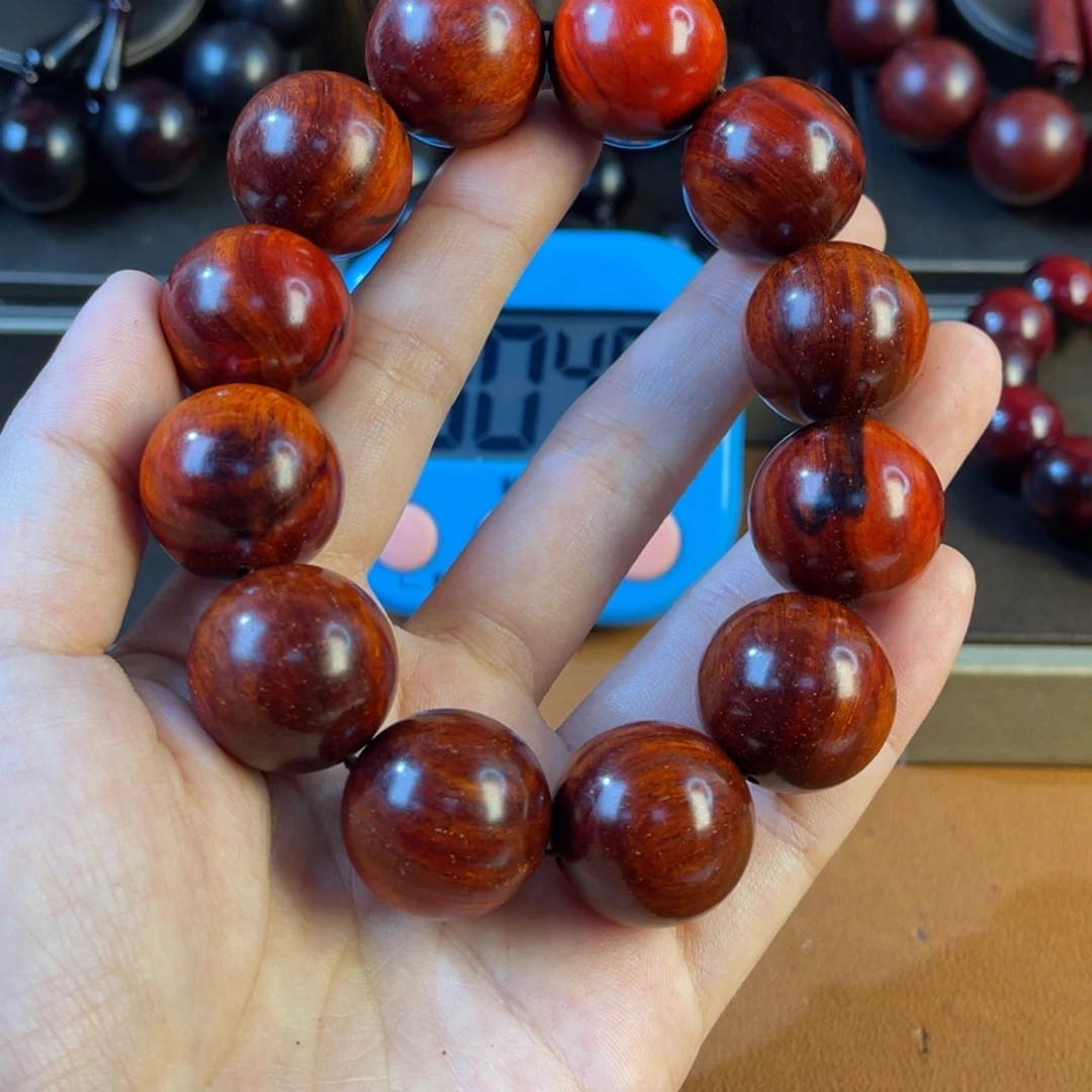 檀香紫檀（小叶紫檀）?*