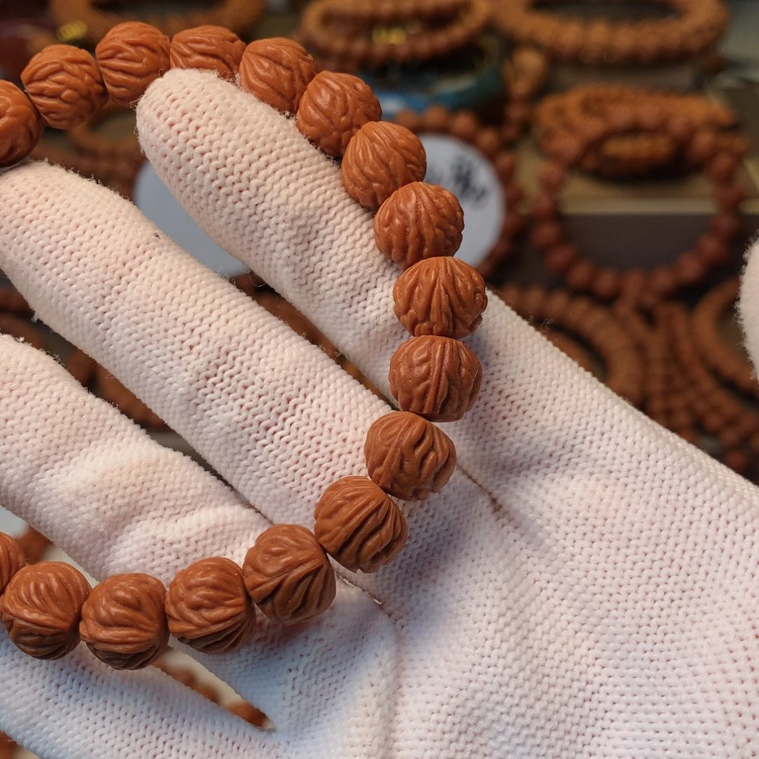 幸***伴桃核手串秦岭龙纹