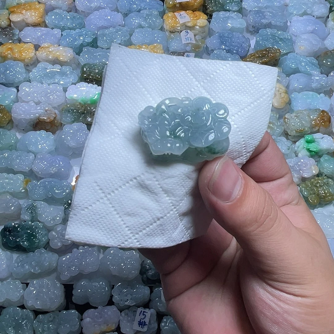 翡翠未镶嵌颈饰天然