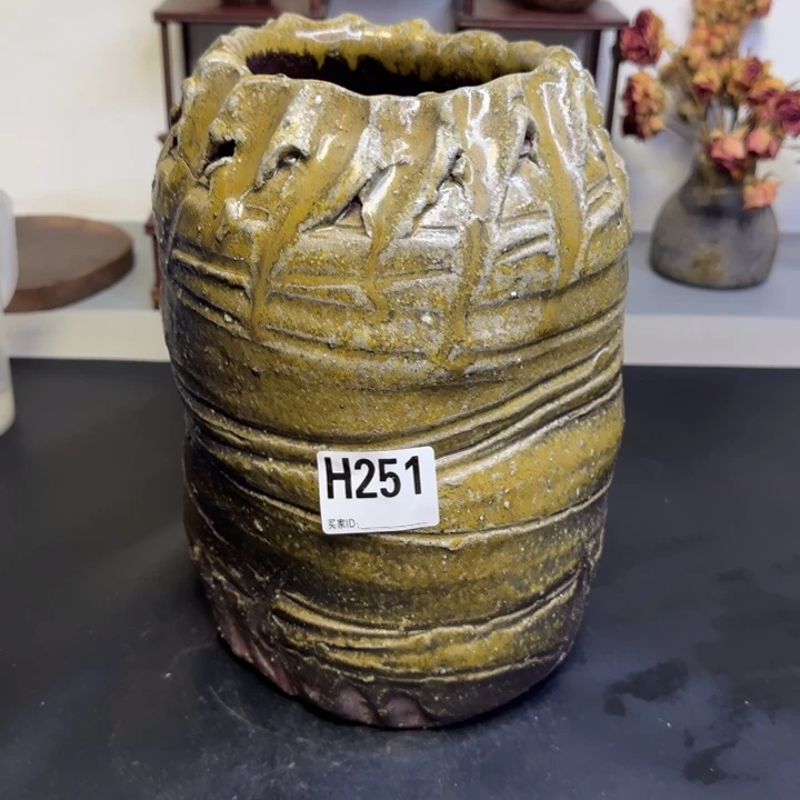 备前烧作品备前烧作品烧窑裂