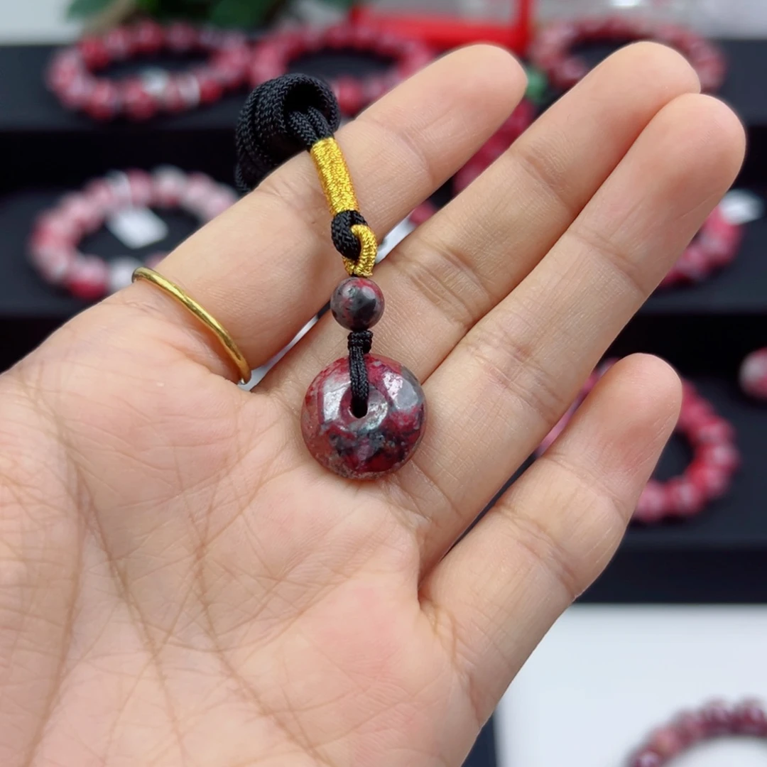 天然辰砂天然原石 平安扣 8.3克