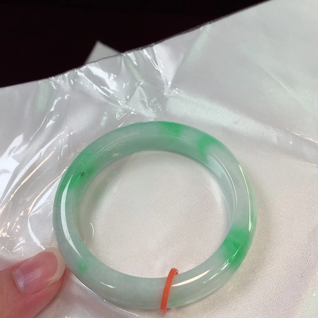 未镶嵌手镯翡翠132