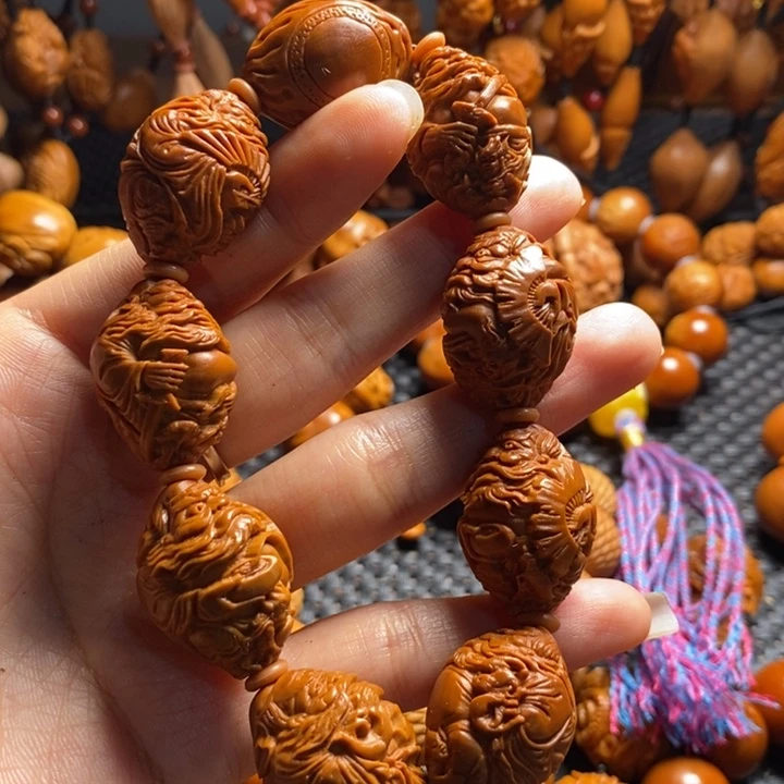 吊坠橄榄核整身钟馗