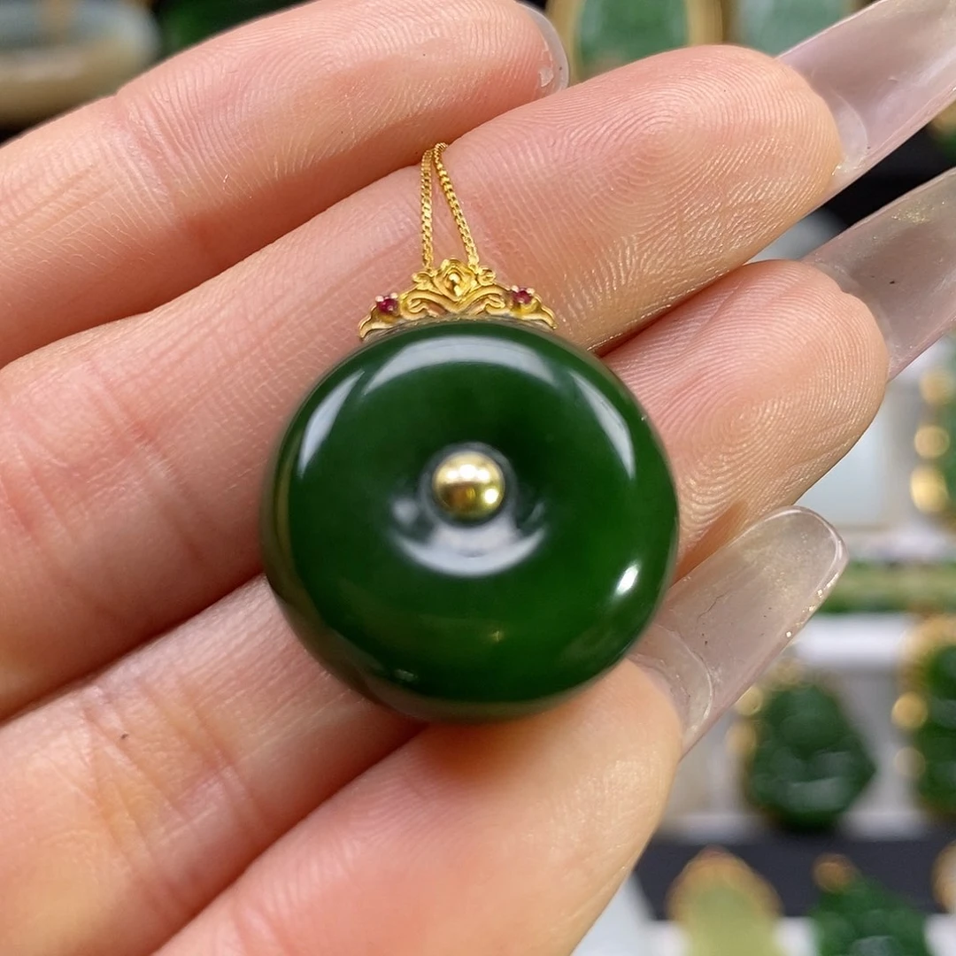 和田玉颈饰18K金镶嵌