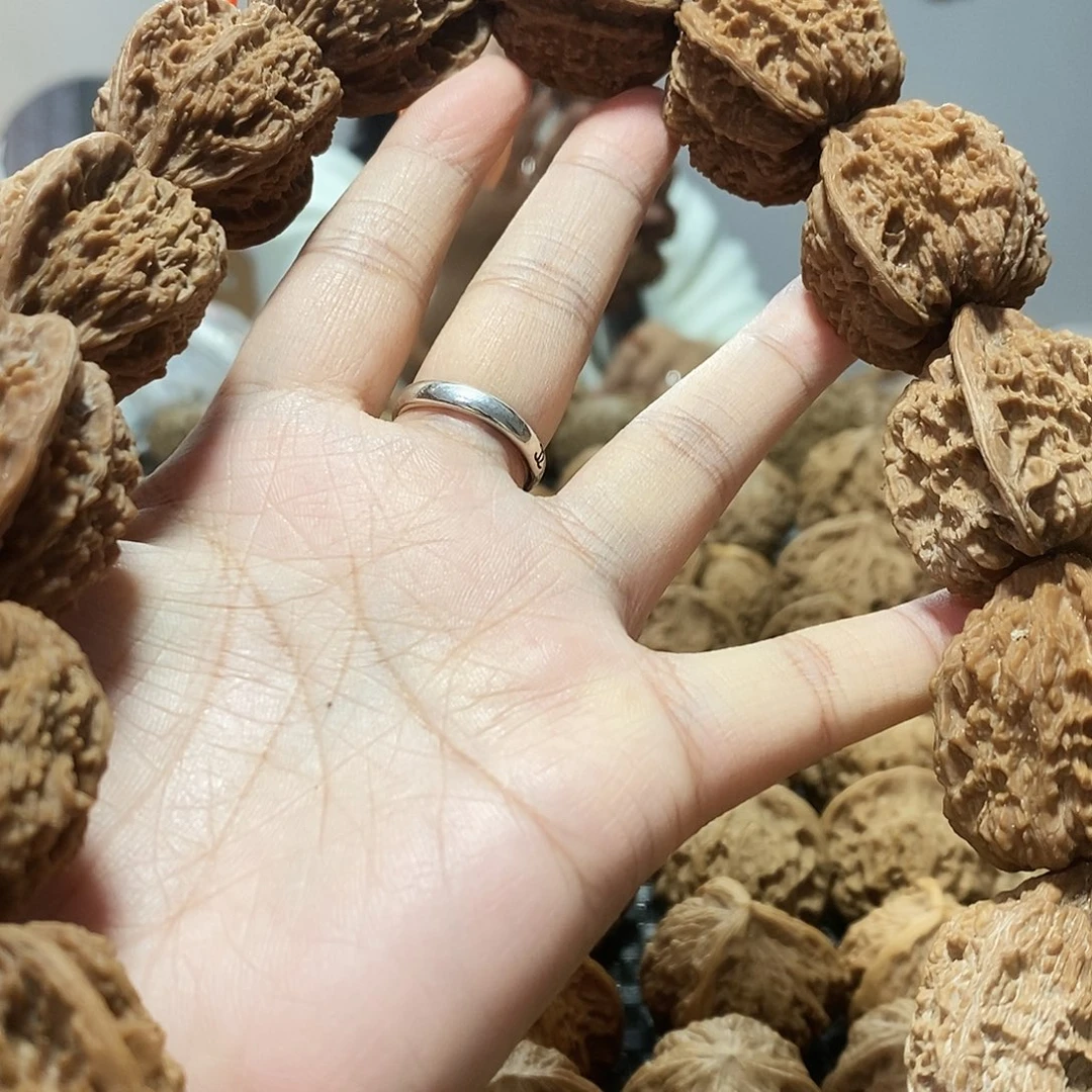 吊坠文玩核桃流星雨手持